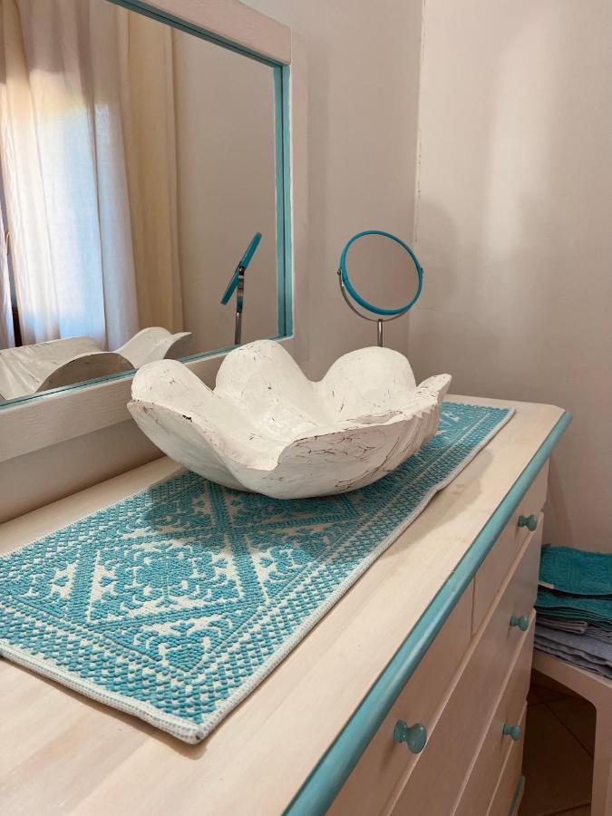 Villa A Golfo Aranci Con Vista Su Tavolara Marinella  Exteriör bild